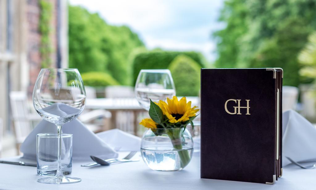 Goldsborough Hall ナレスボロ エクステリア 写真