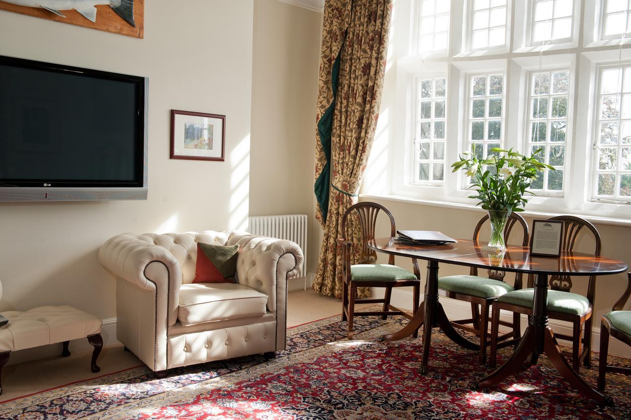 Goldsborough Hall ナレスボロ エクステリア 写真