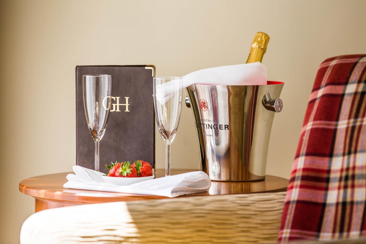 Goldsborough Hall ナレスボロ エクステリア 写真